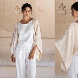 NWT - Nomad the Label Bloom Cotton Shrug S/M